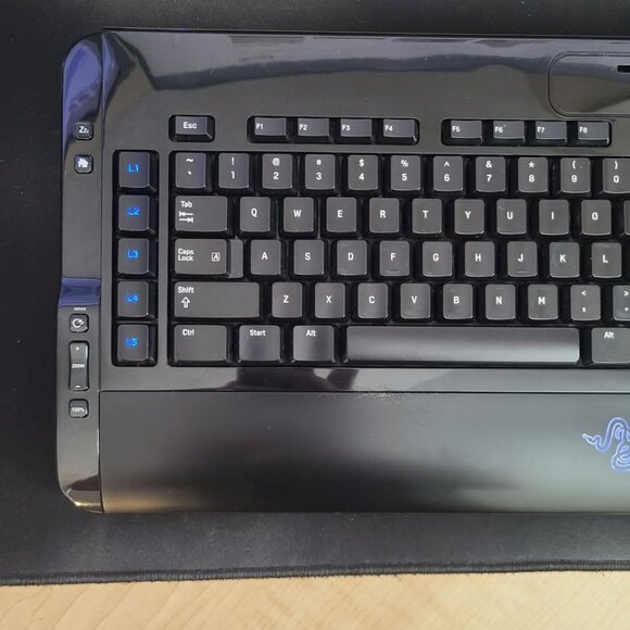 Razer Tarantula Gaming Keyboard RZ03-0007 - USB wired - USB Ports, Audio in/out - Picture 2 of 8
